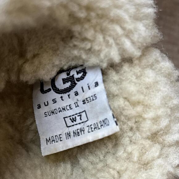 UGG Australia vintage y2k Sundance II Genuine Shearling Lined Boot - Picture 6 of 8